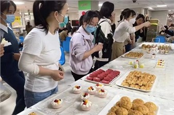 春暖花開季，相約女神節(jié)，華逸府邀您共享美好食光！